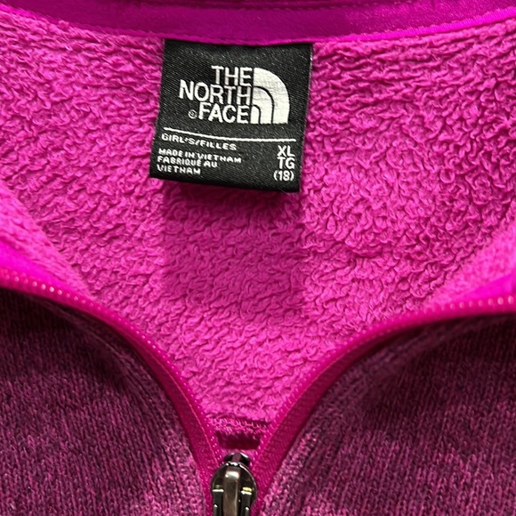 The North Face Fuchsia Sweater Full Zip Coat Girls Size XL (18) - Picture 3 of 8